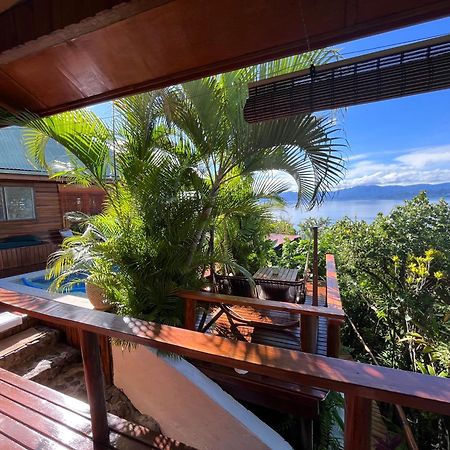 Naveria Heights Lodge Savusavu Esterno foto