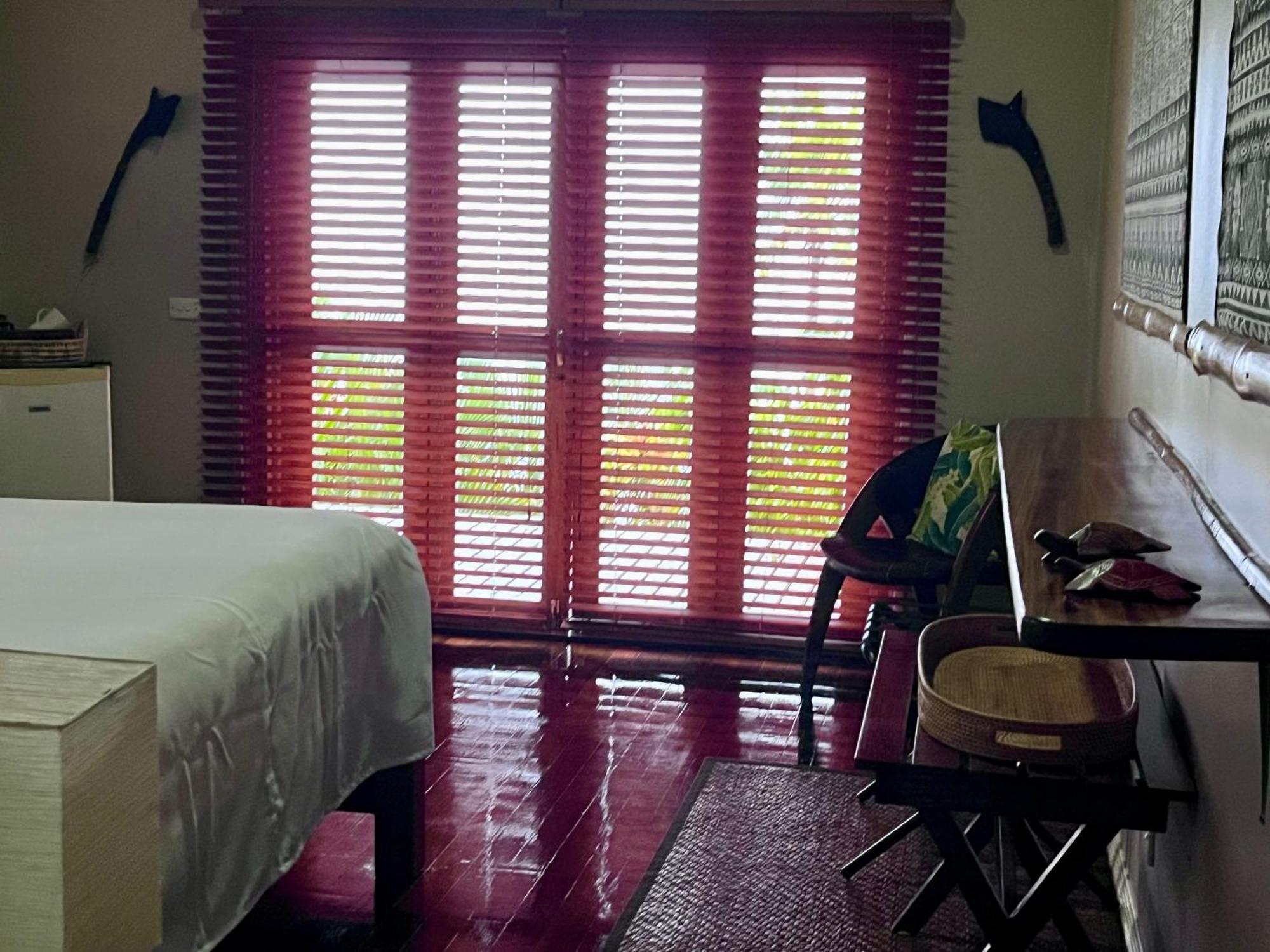 Naveria Heights Lodge Savusavu Esterno foto