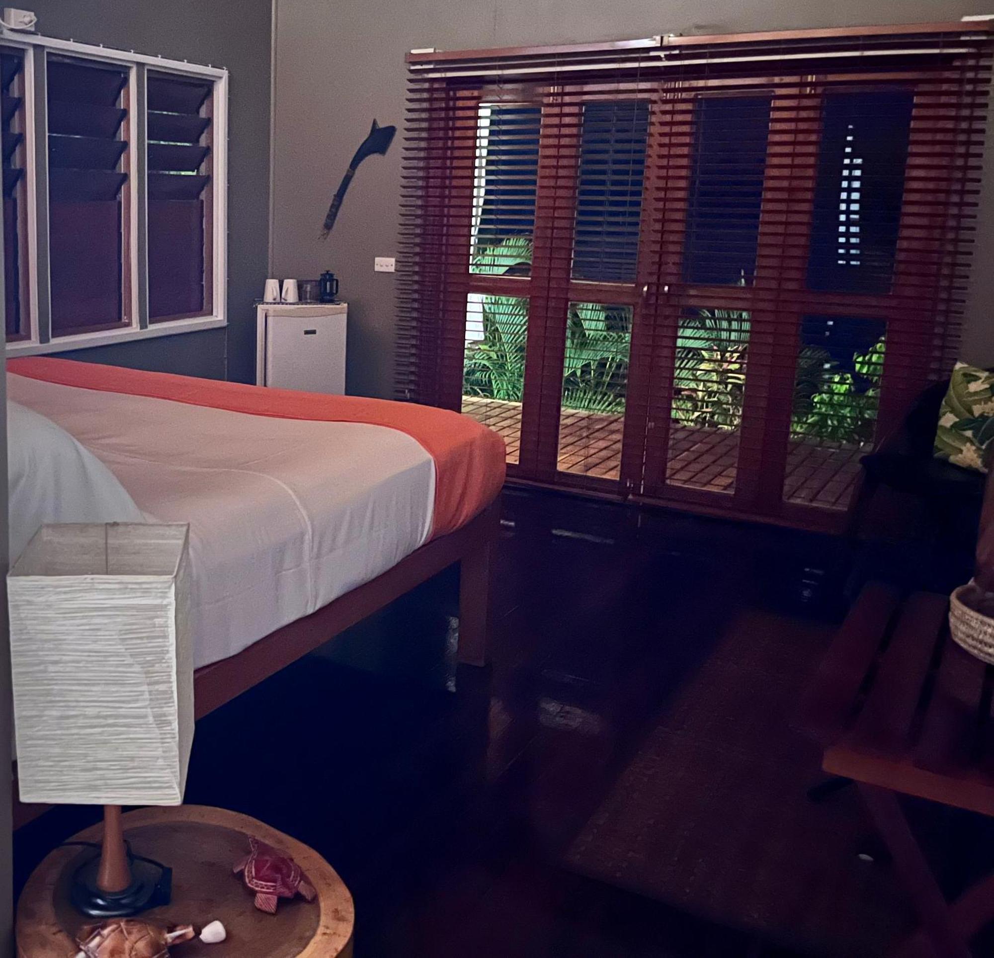 Naveria Heights Lodge Savusavu Esterno foto