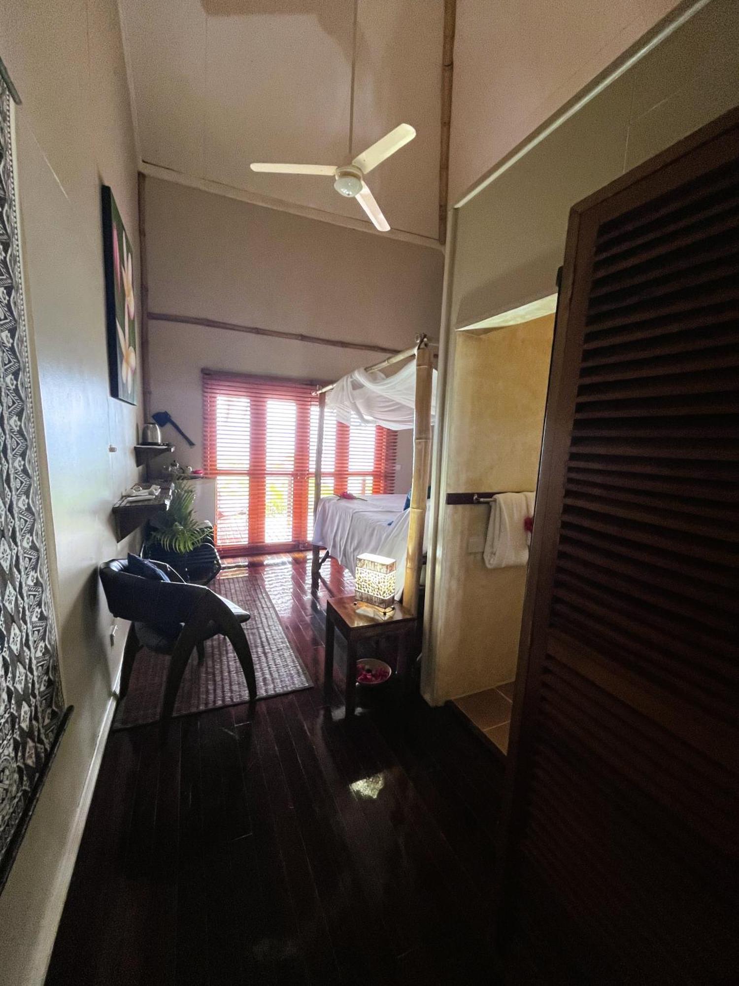Naveria Heights Lodge Savusavu Esterno foto