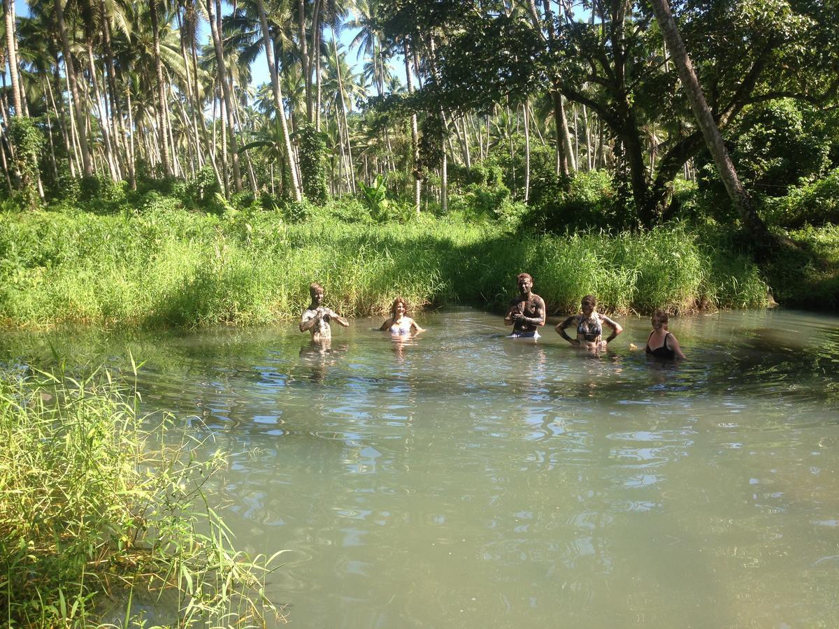 Naveria Heights Lodge Savusavu Esterno foto