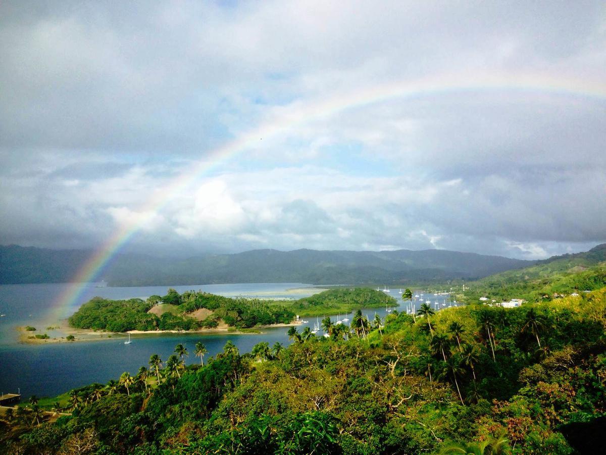 Naveria Heights Lodge Savusavu Esterno foto