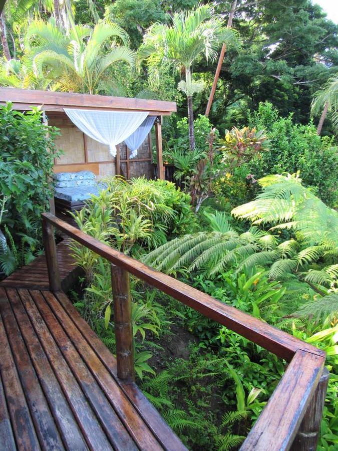 Naveria Heights Lodge Savusavu Esterno foto