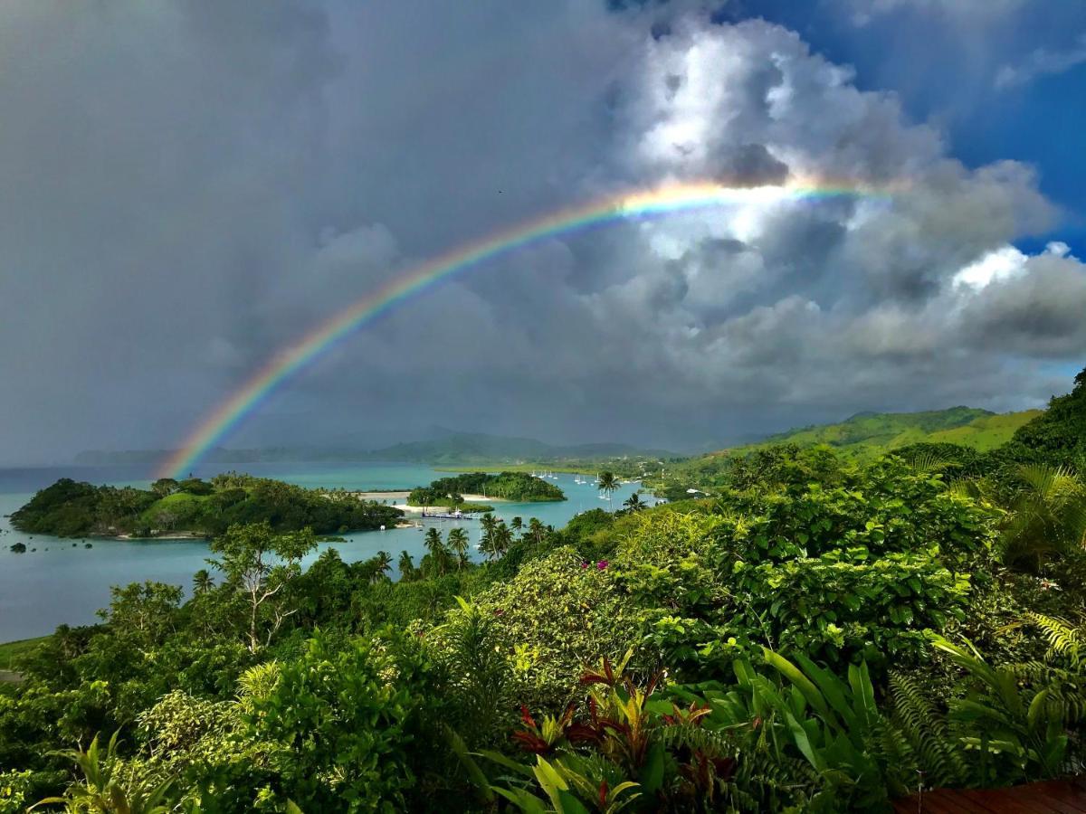 Naveria Heights Lodge Savusavu Esterno foto